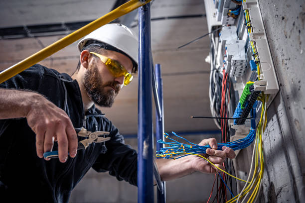 Best Affordable Emergency Electrician  in Rehoboth Beach, DE